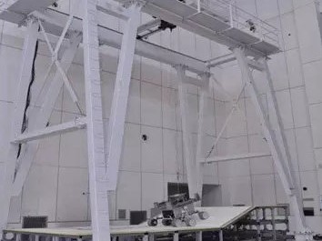 伺服悬吊微低重力模拟系统